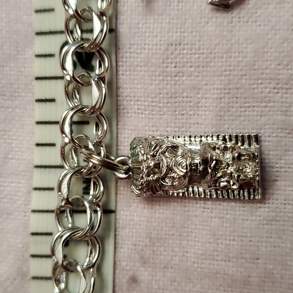 Vintage silver tropical charm bracelet - Picture 5 of 8